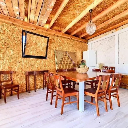 Cueva Con Jacuzzi A 20 Minutos De Valencia Holiday home