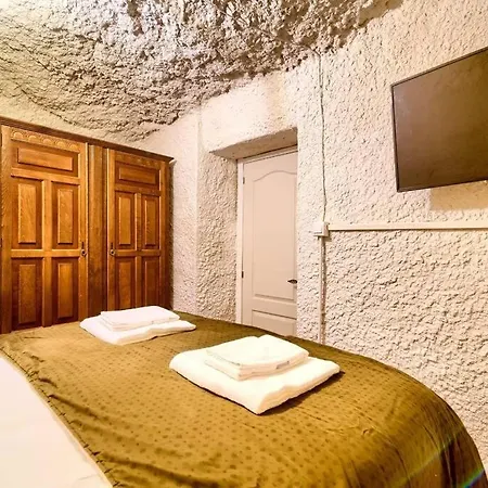 Cueva Con Jacuzzi A 20 Minutos De Valencia * Benaguacil