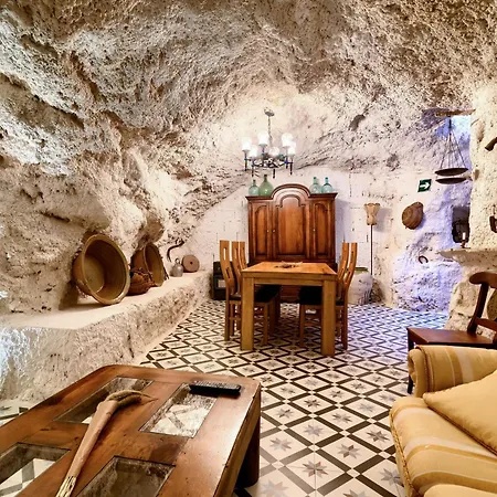 Dom wakacyjny Cueva Con Jacuzzi A 20 Minutos De Valencia